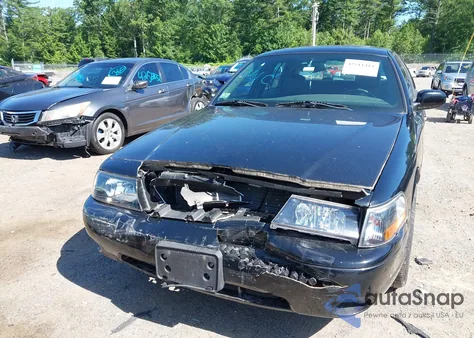 2004 Mercury Marauder z USA, uszkodzony, nr VIN 2MHHM79V44X671663